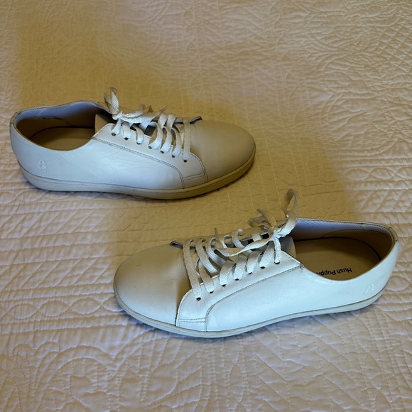 Hush Puppies White Leather Shoes - Picture 4 of 7